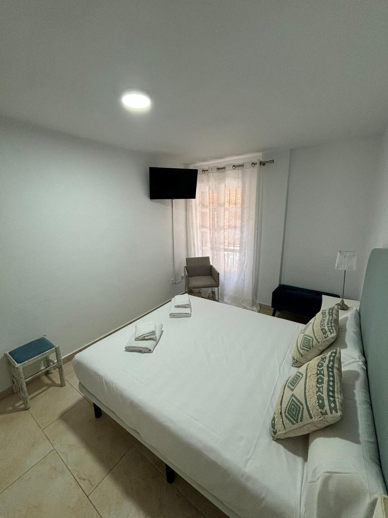 Panther Home Pureza Севилья Экстерьер фото