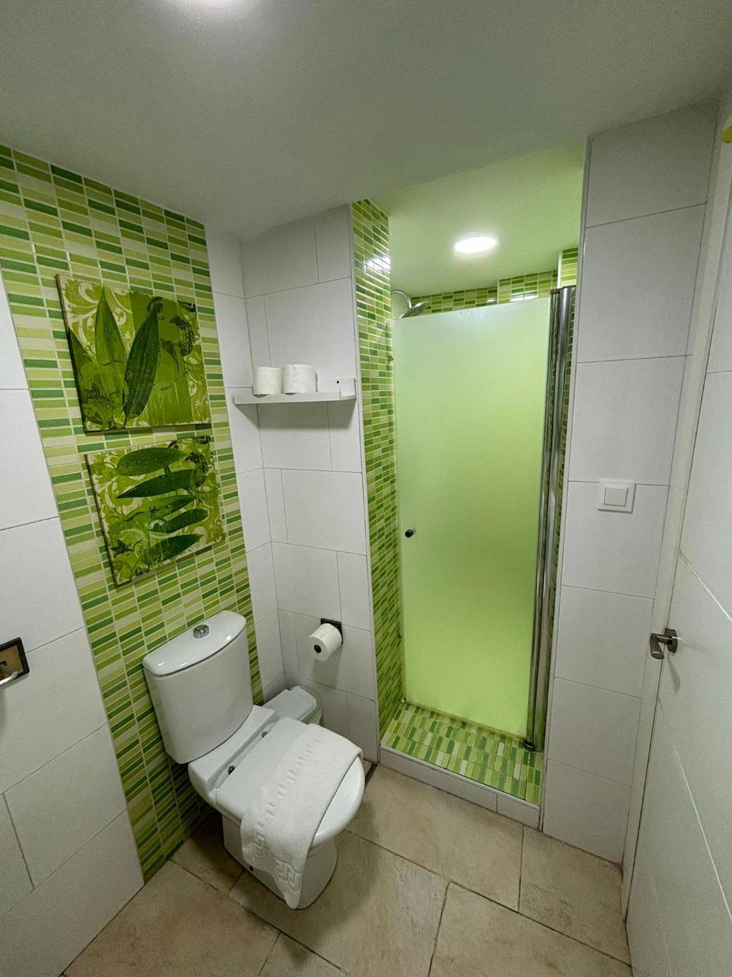 Panther Home Pureza Севилья Экстерьер фото